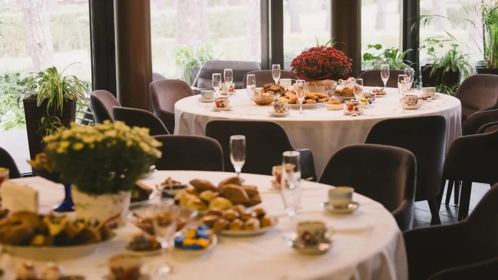 Choisir le lieu de réception idéal : Le point de départ de votre mariage en 5 étapes clés